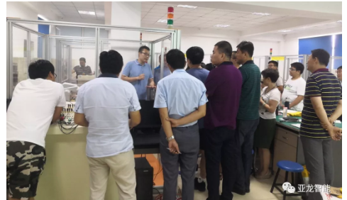 胜游网页版登录入口-培训实况 | 华北地区工业机器人应用技术培训班圆满举行